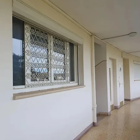 Moderne Avec Vue A Apartman