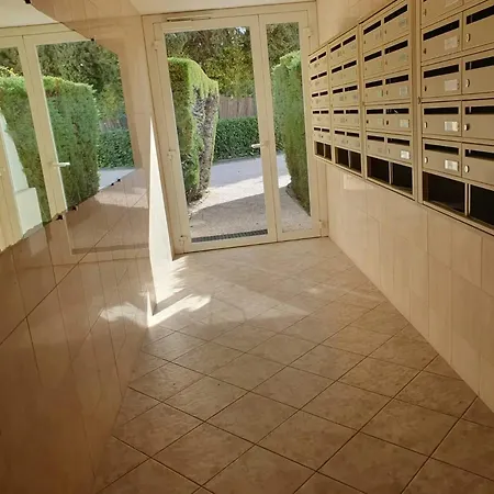 Moderne Avec Vue A * كان